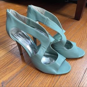 Marco Santi aquq heels